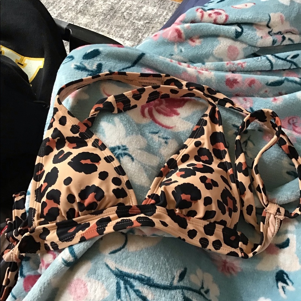 Target bikini top